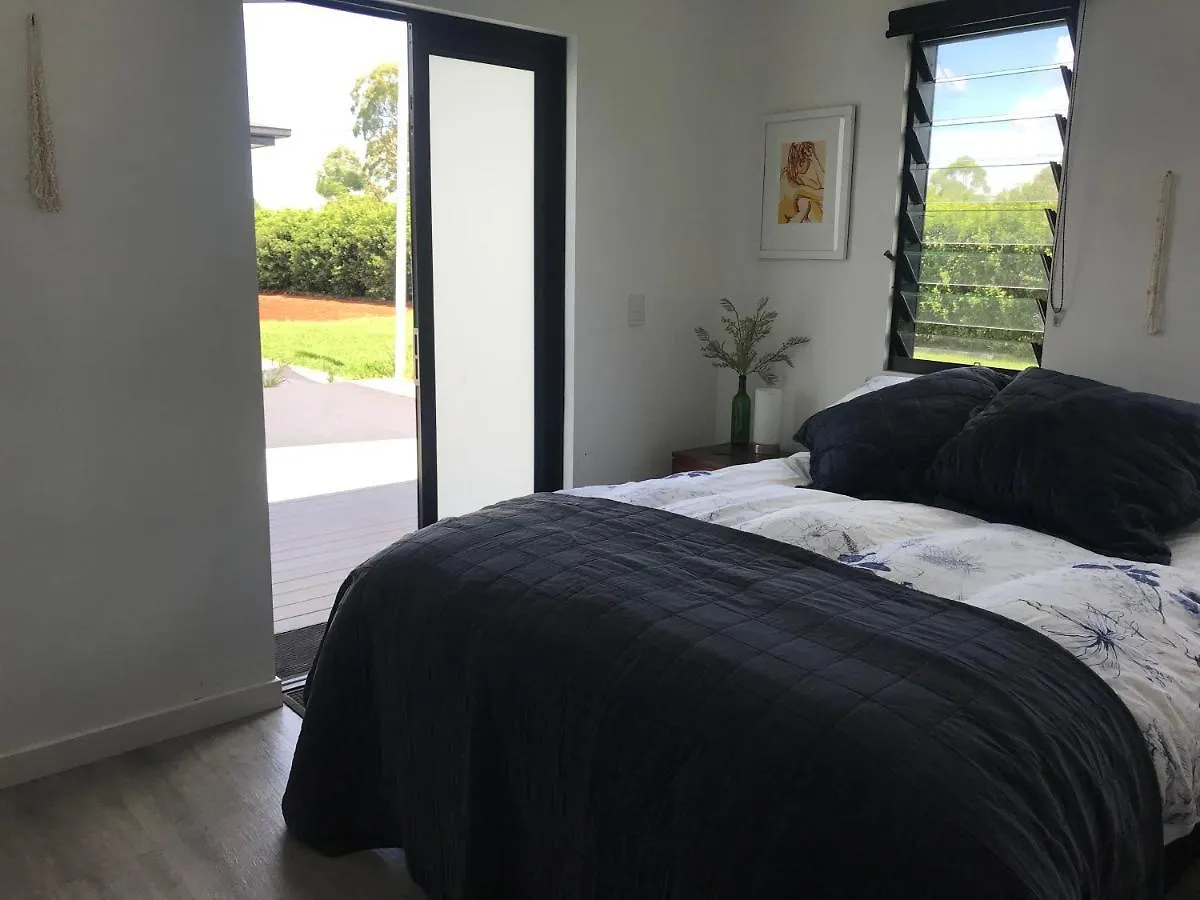 145 Western Adults Only Montville 0*,  Australia